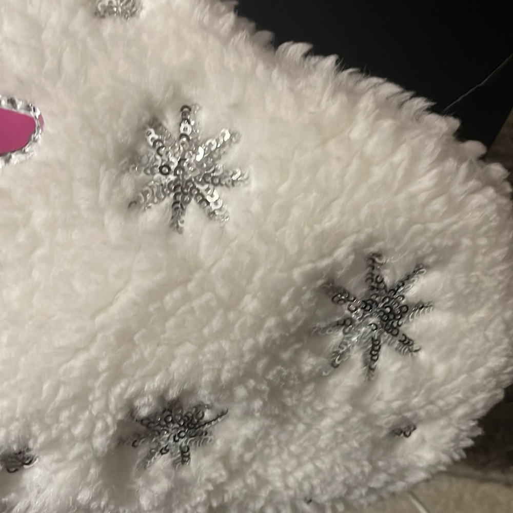 Victoria's Secret PINK NWT 2 Sherpa Christmas Stockings - Picture 11 of 12